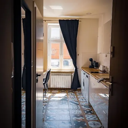 Apartmán Nalu Black&white No 8 *